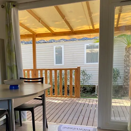 La Parenthese Campsite