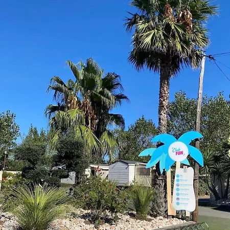 La Parenthese Campsite *